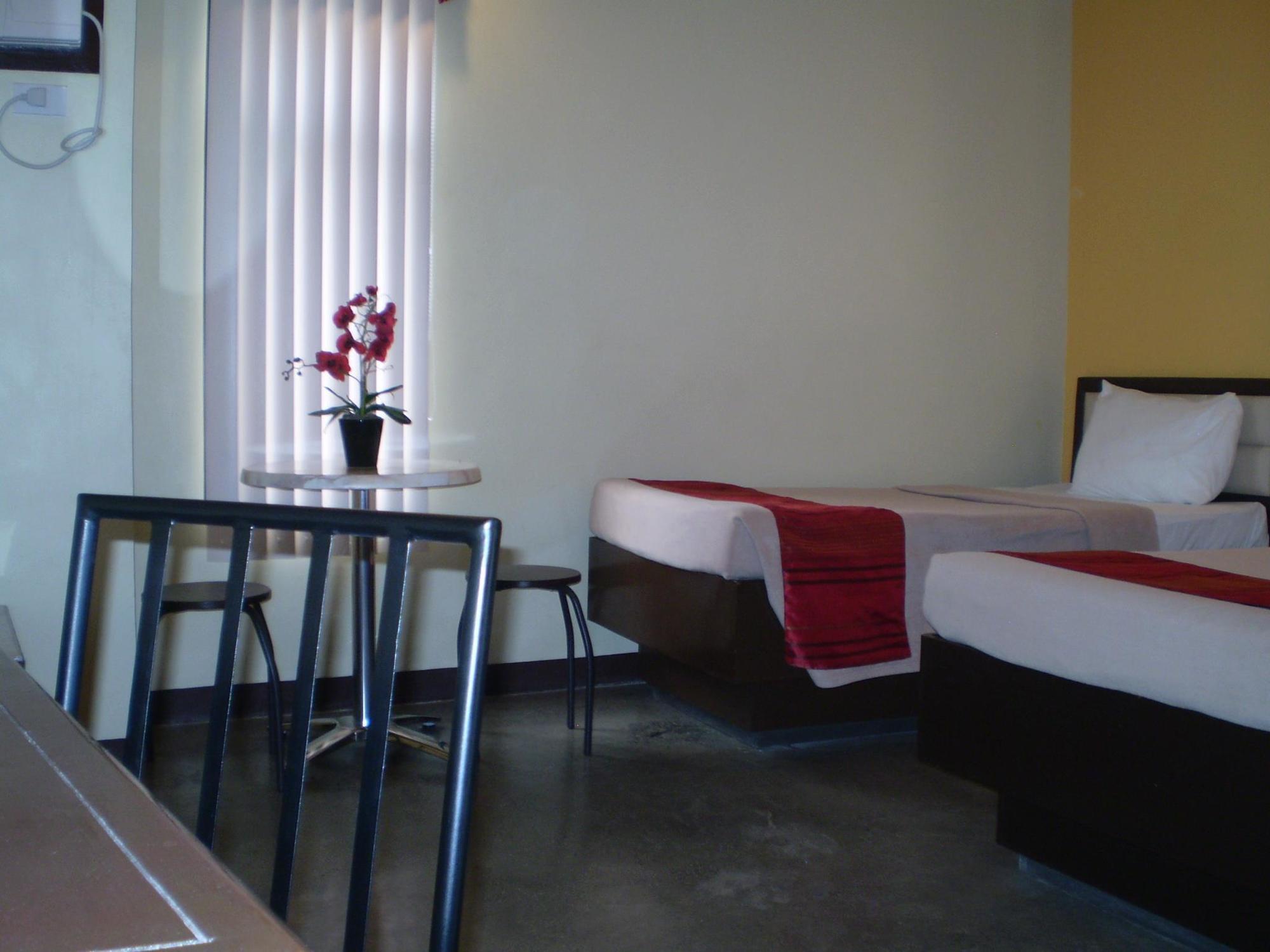 Express Inn Cebu Mabolo Exterior photo